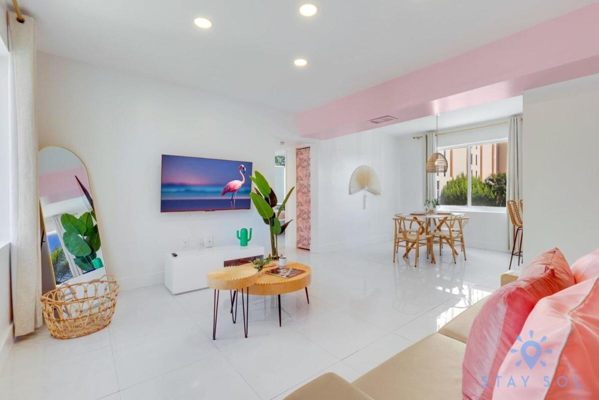 Free Parking, Bay View, Pool, Step To Beach Голливуд Экстерьер фото