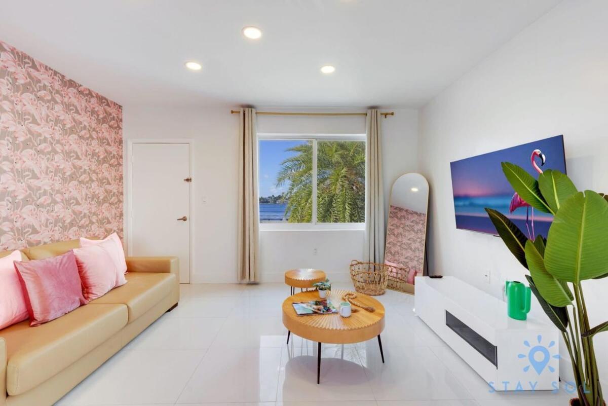 Free Parking, Bay View, Pool, Step To Beach Голливуд Экстерьер фото