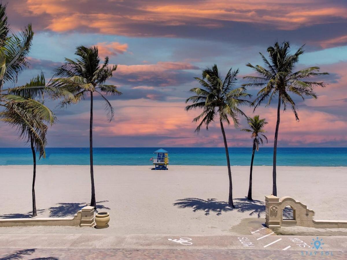 Free Parking, Bay View, Pool, Step To Beach Голливуд Экстерьер фото
