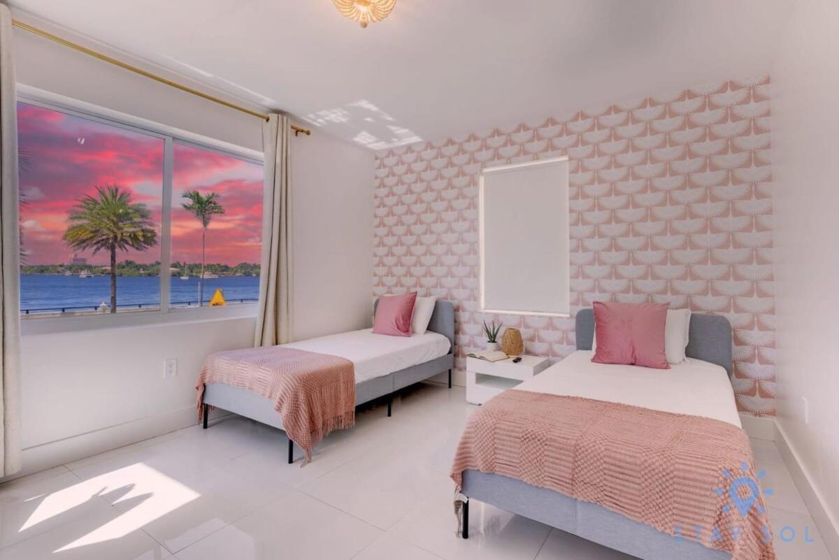 Free Parking, Bay View, Pool, Step To Beach Голливуд Экстерьер фото