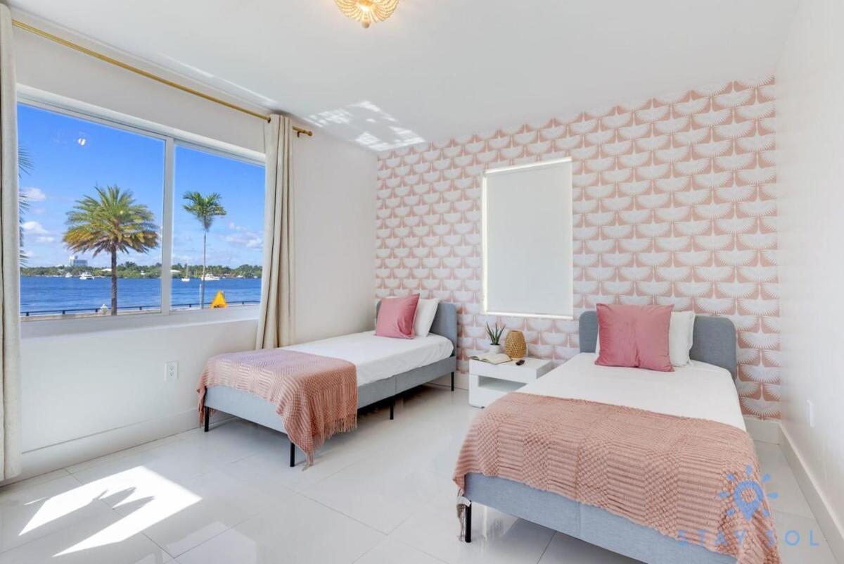 Free Parking, Bay View, Pool, Step To Beach Голливуд Экстерьер фото