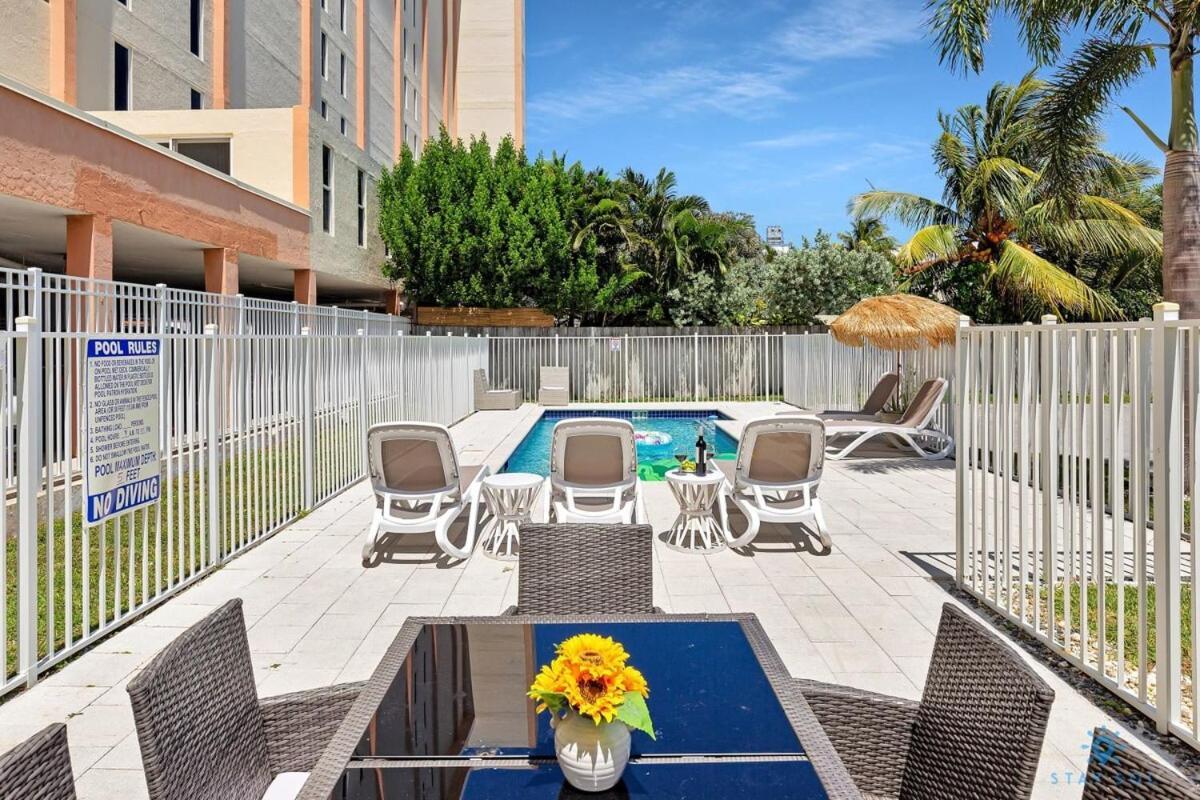 Free Parking, Bay View, Pool, Step To Beach Голливуд Экстерьер фото